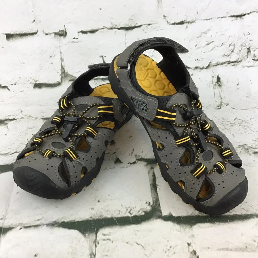 Khombu Boys Sz 13 Kyle Hiking Sandals Water Resistant Trail Shoes